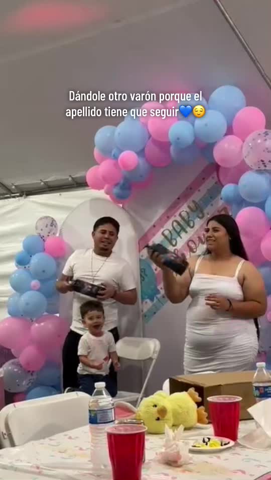 @priscila gaytan🍒>