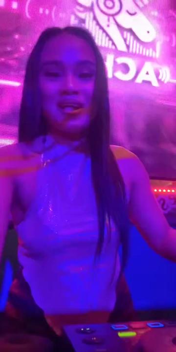 @DJ_Acha🦄🇲🇨