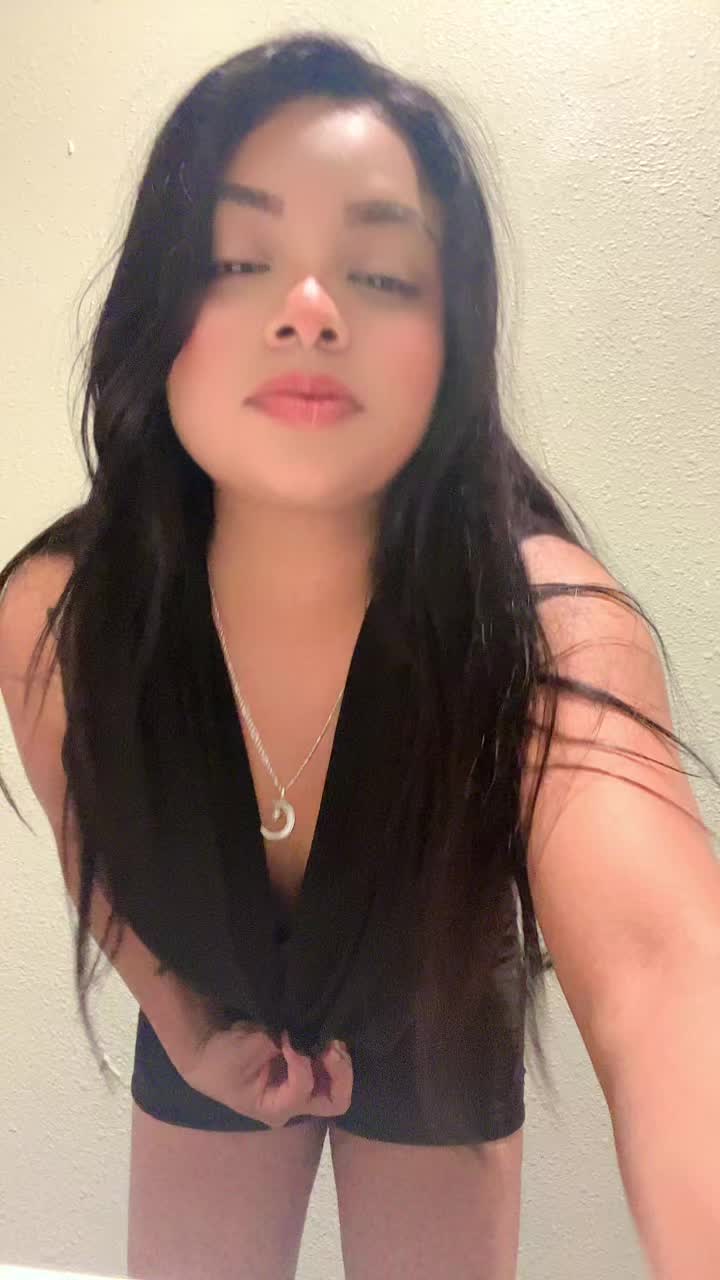 @yoliespinal