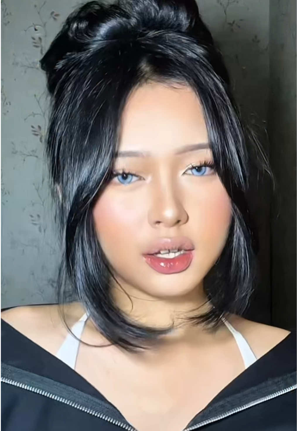 @kariee | @karienough