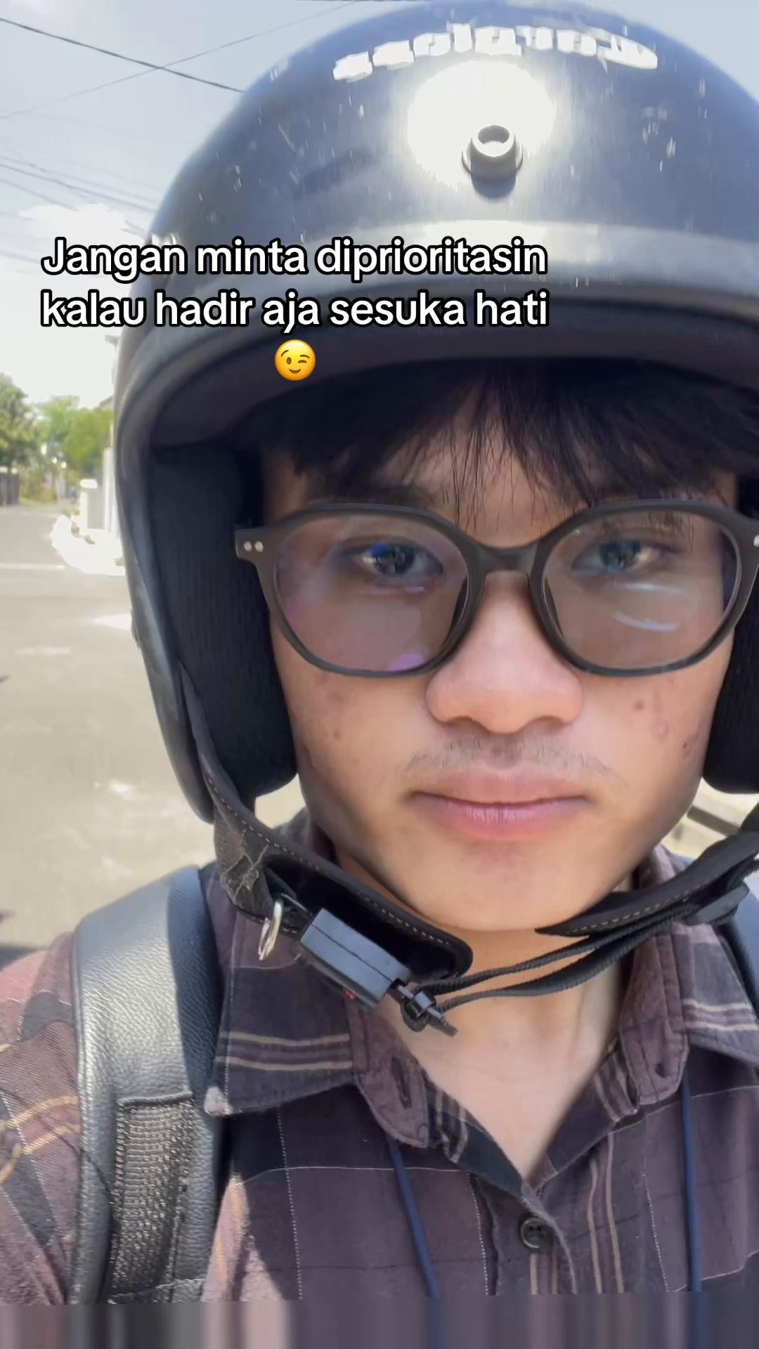 @𝙵𝙰𝙽𝙳𝙾 ✮⋆˙