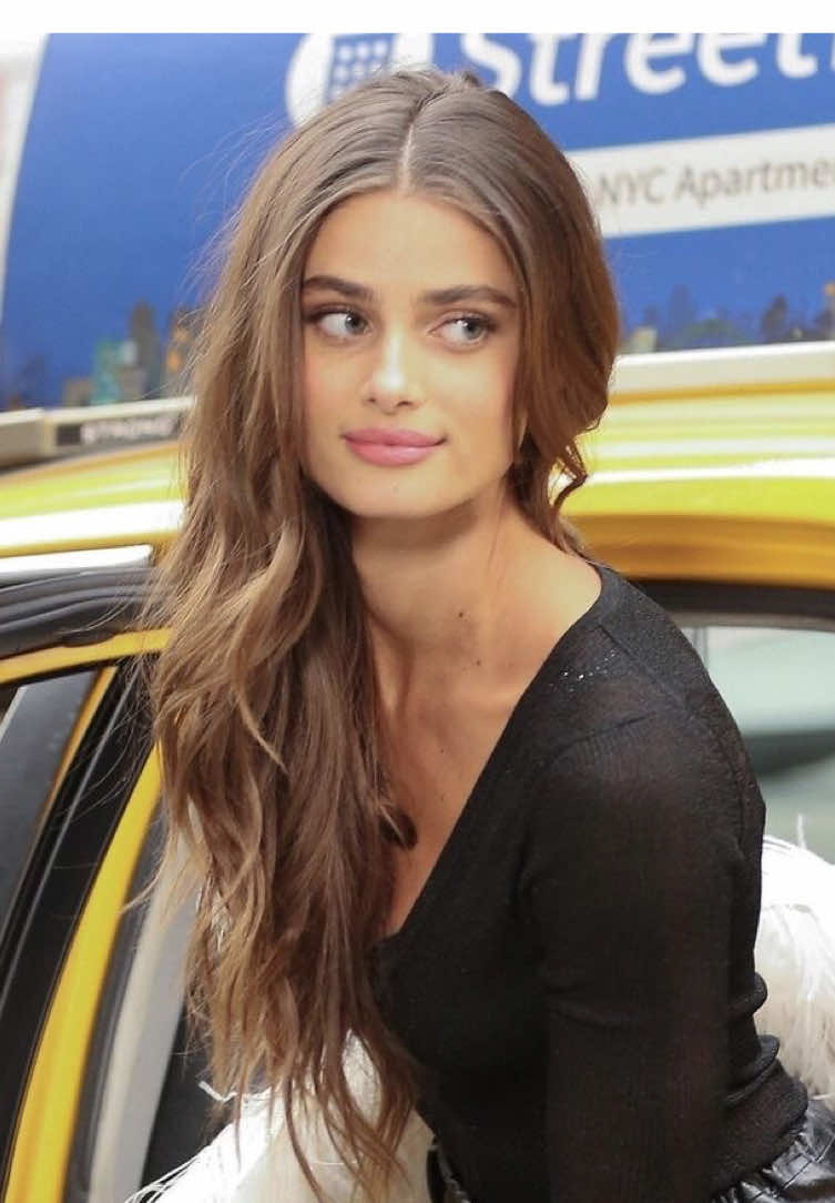 @𝓓 ᩘ✿ᩚᩛ ۪ ׅ ׂ ִ