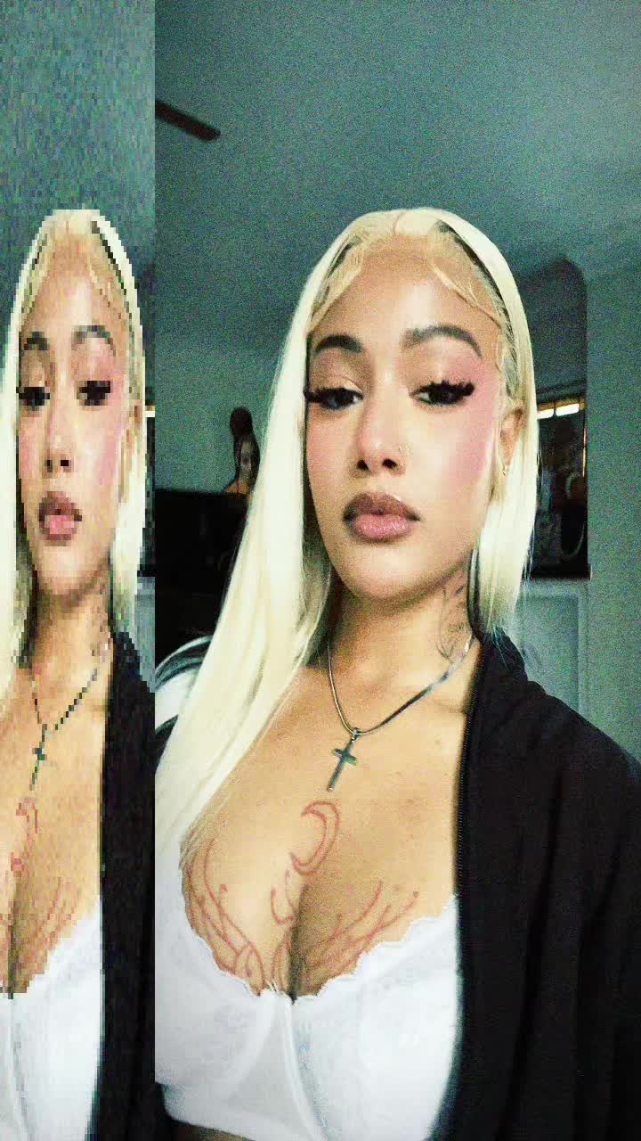 @kiarakalonn