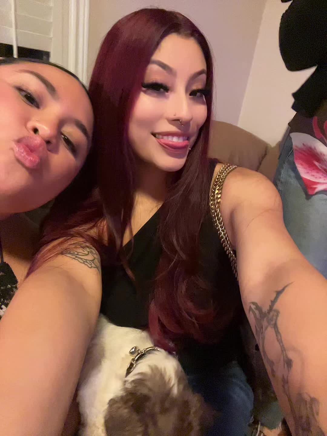 @lesleycordova