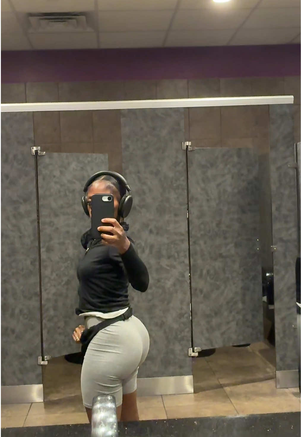 @Ni_w