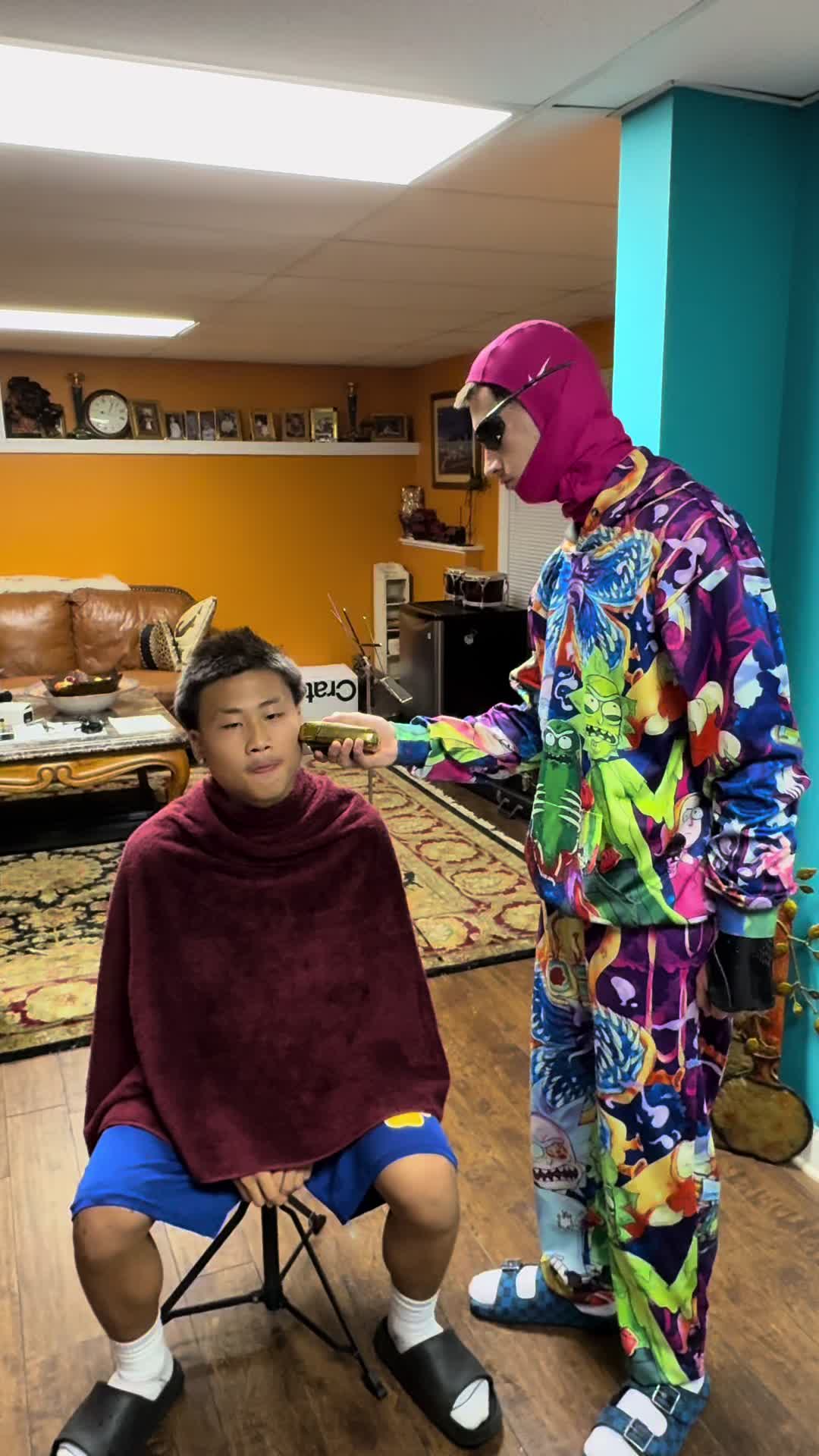 @b5ony