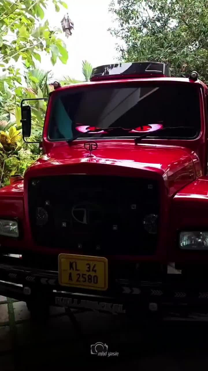 @niyas_valanchery