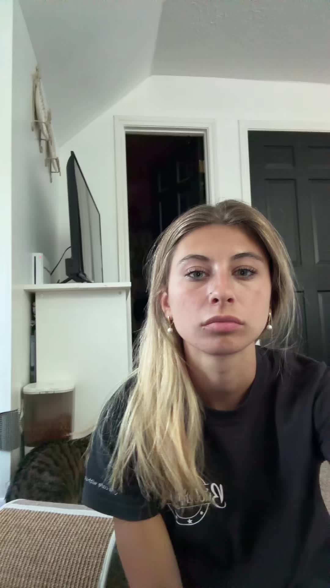 @laniebug789