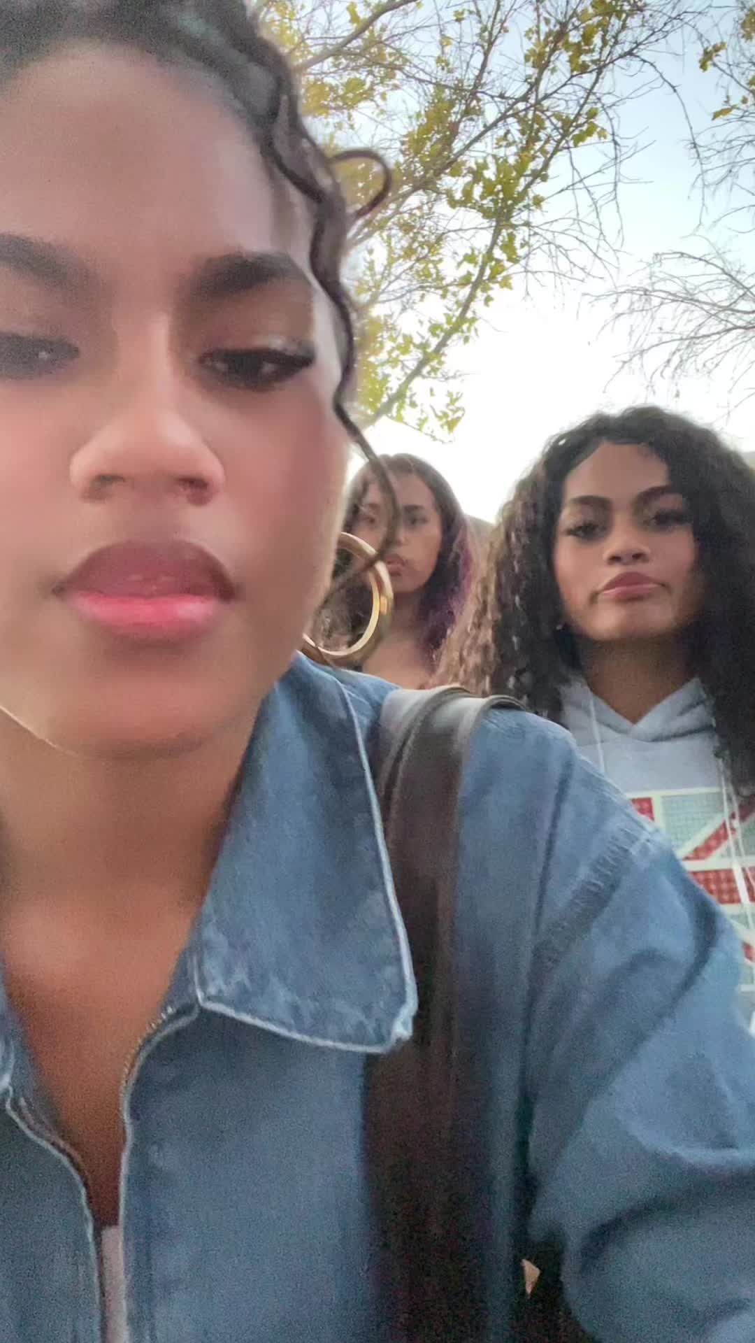 @Akaza