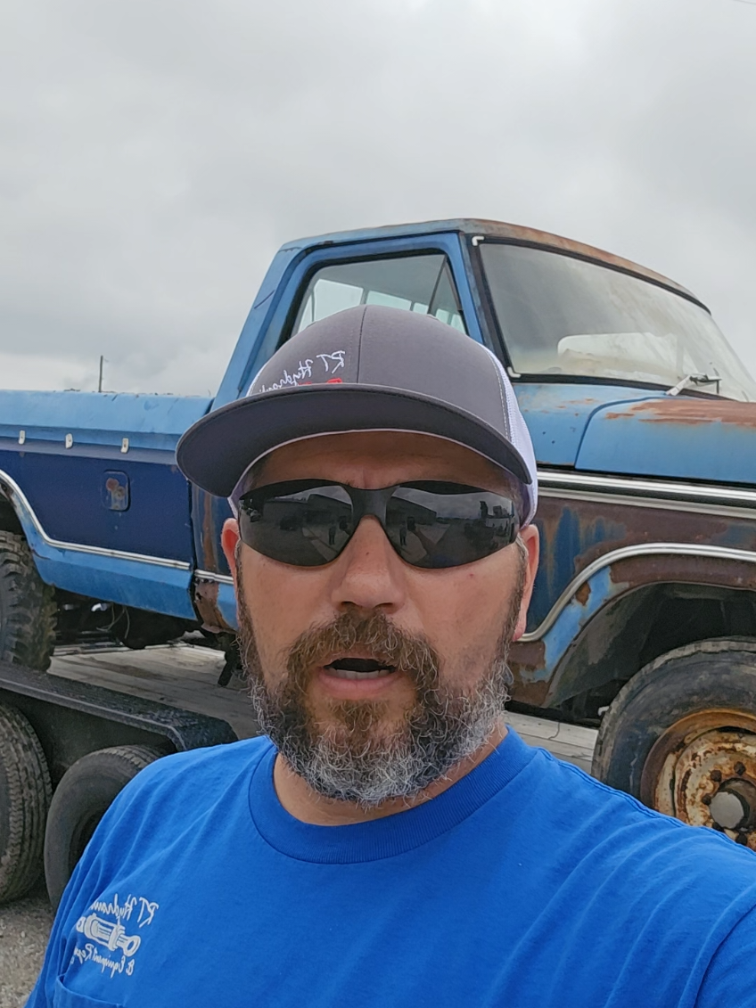 @BIG KAHUNAS RACING
