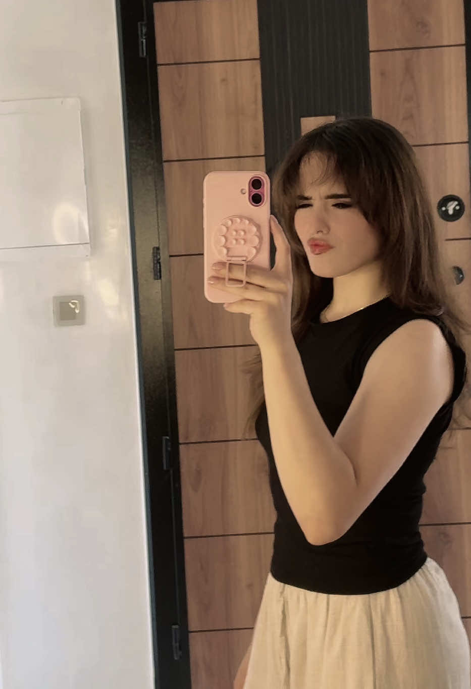 @&Eacute;ly🦂