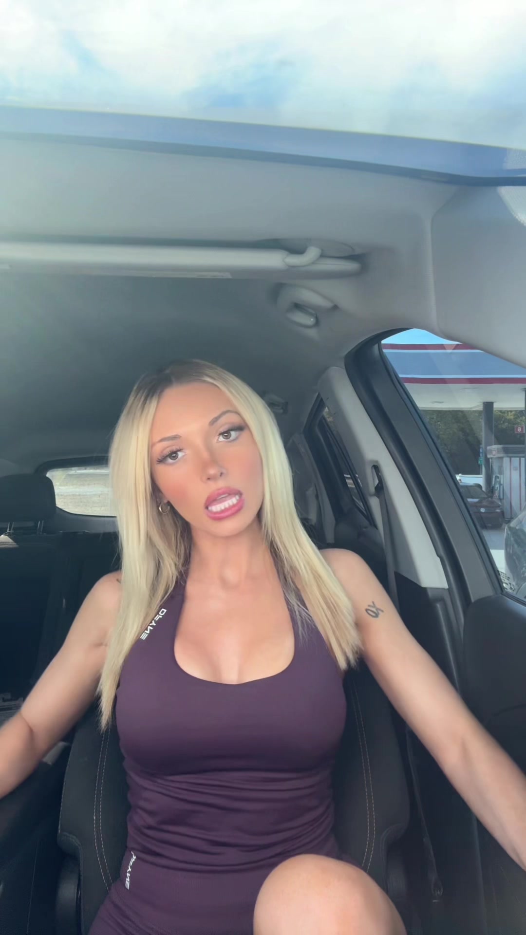 @Liv