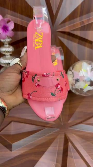 @Queeny closet
