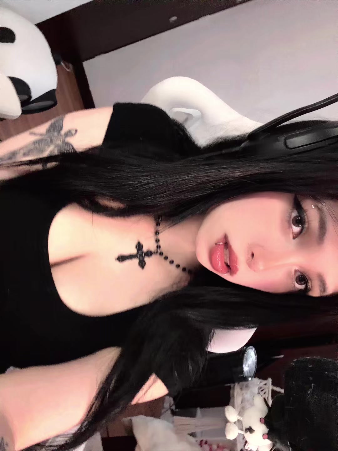 @ttv emily_g0th
