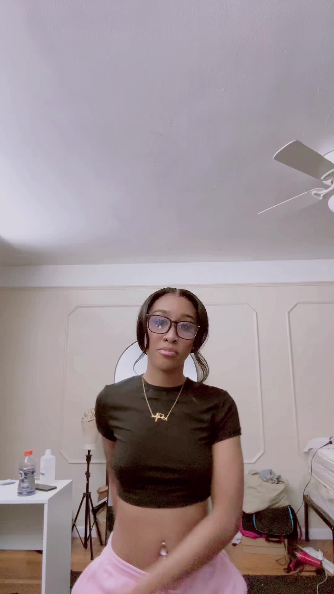 @Ari 𖨆