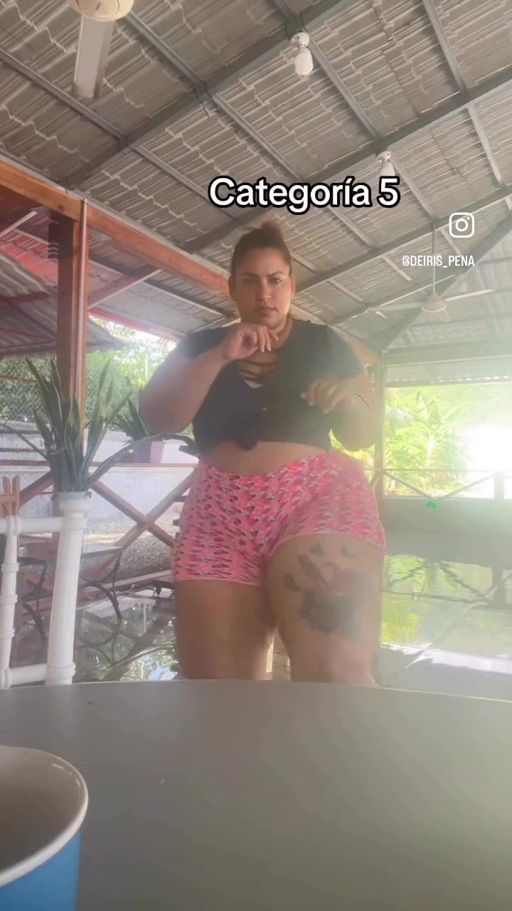 @Beautiful granny 65+