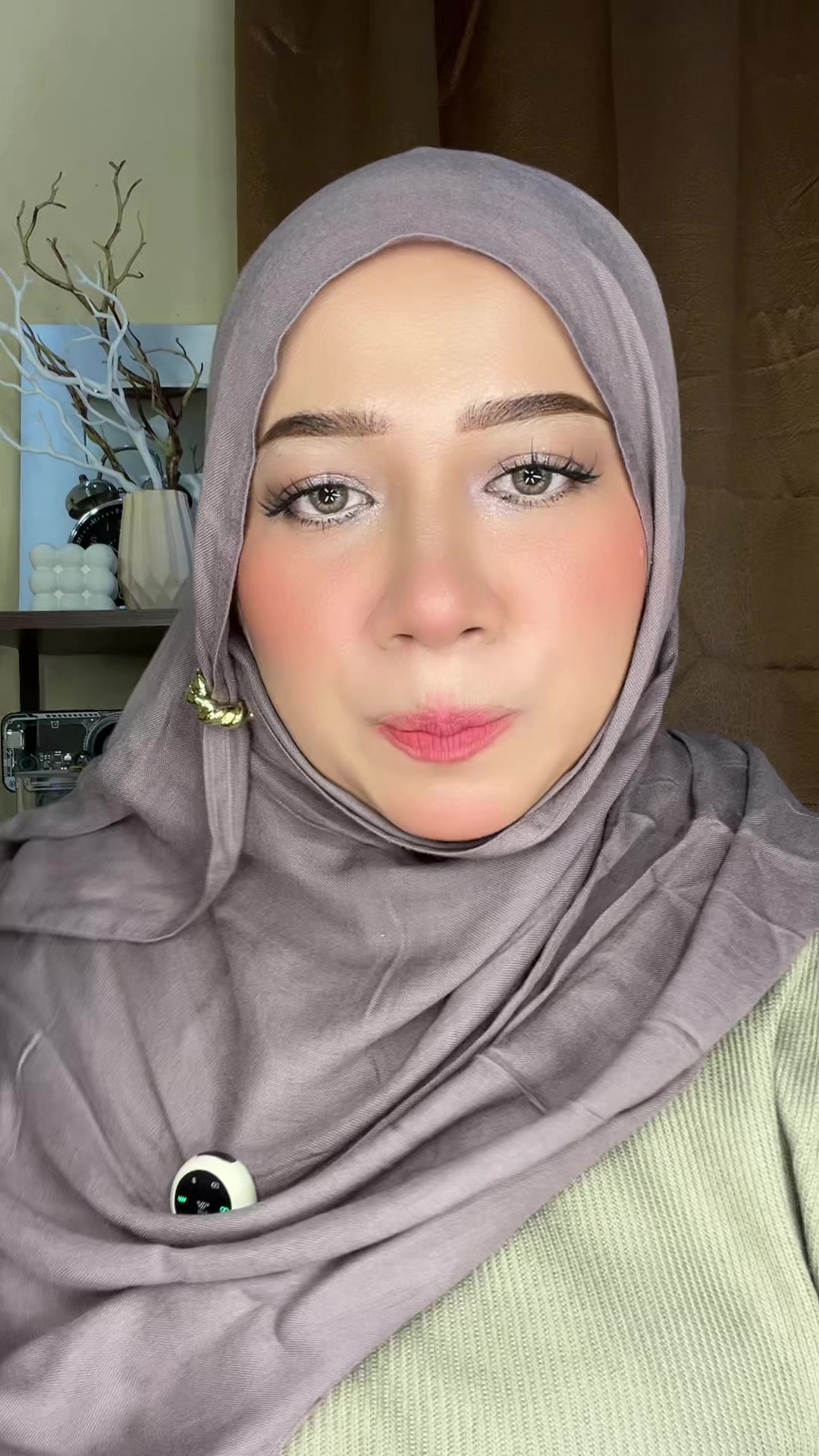 @Anis Yunia Akbar (AYA)