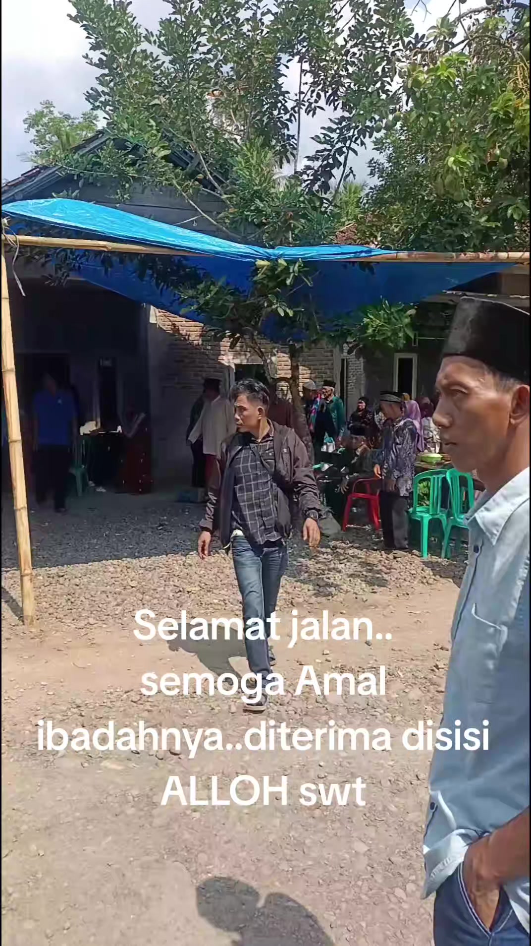 @YANTO TREVEL