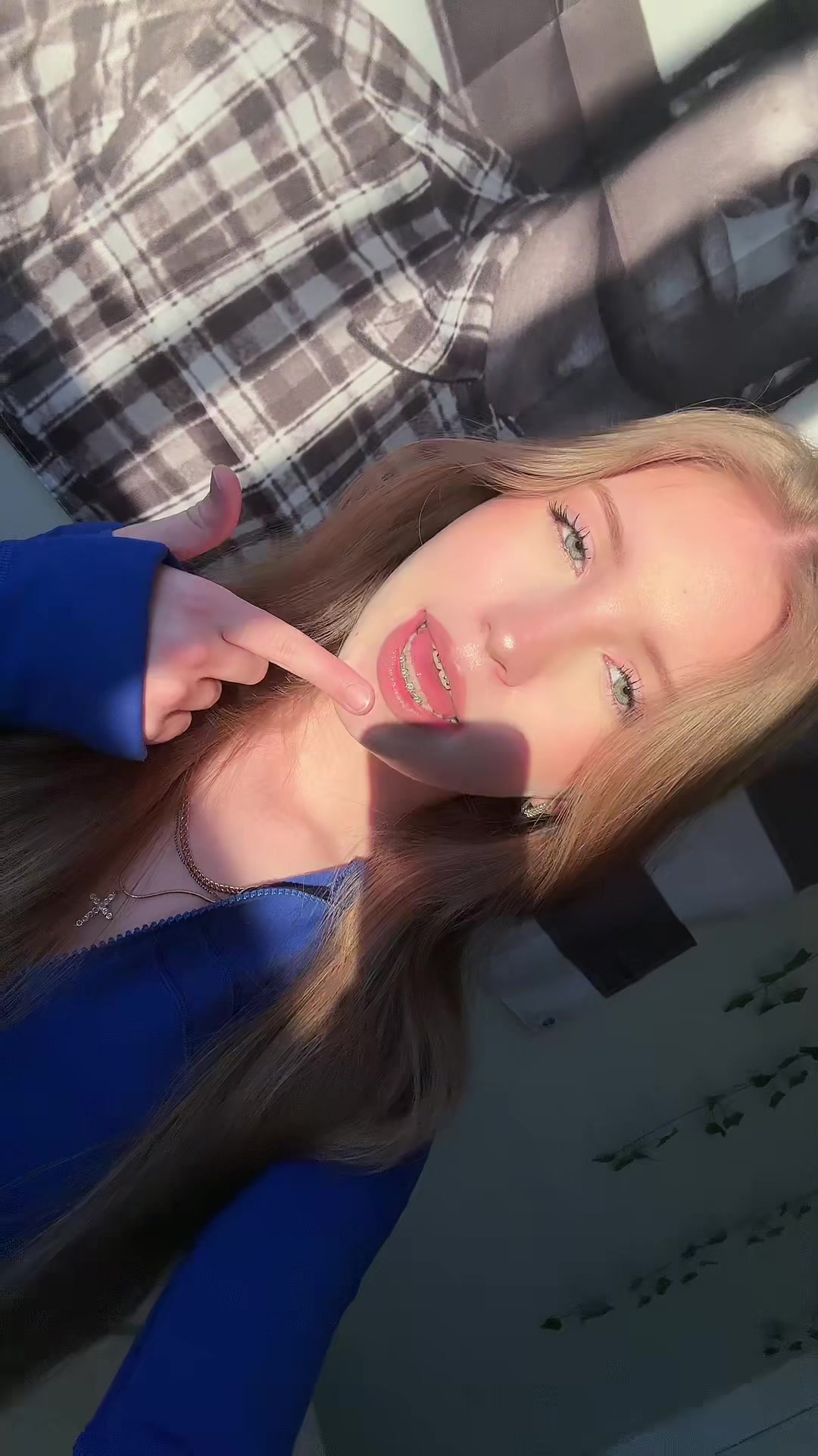 @m