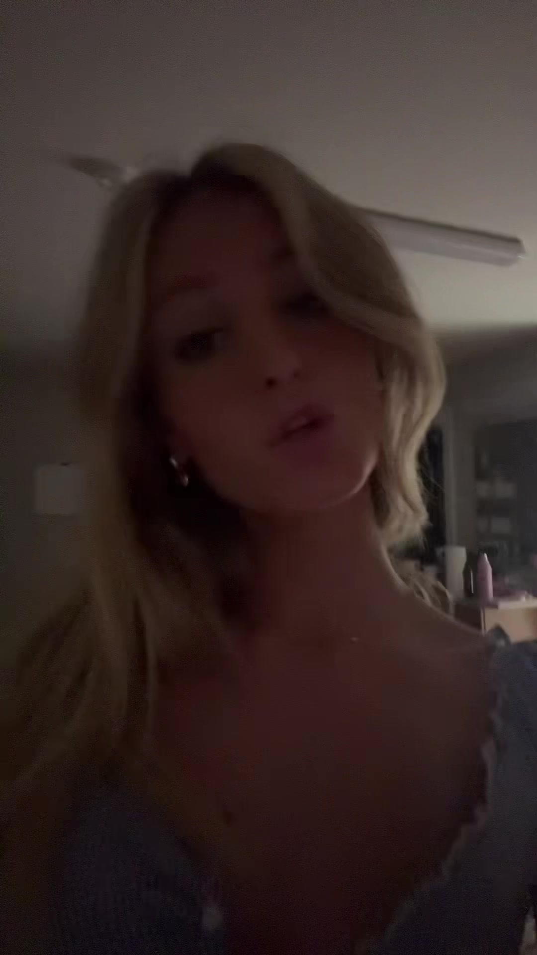 @anya