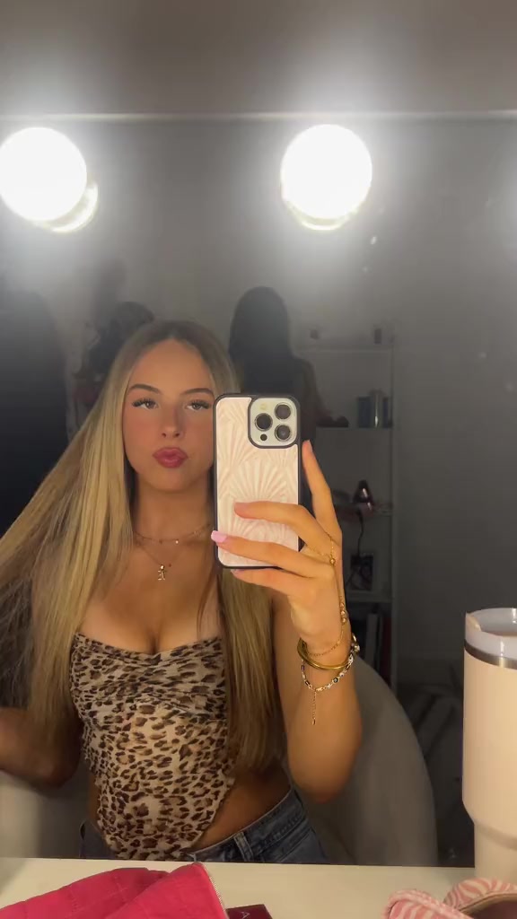 @evelinasspam