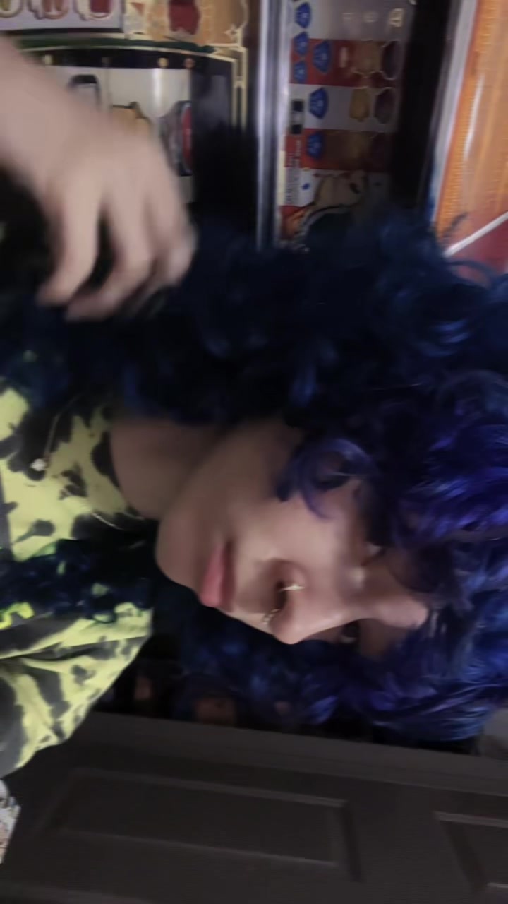@j