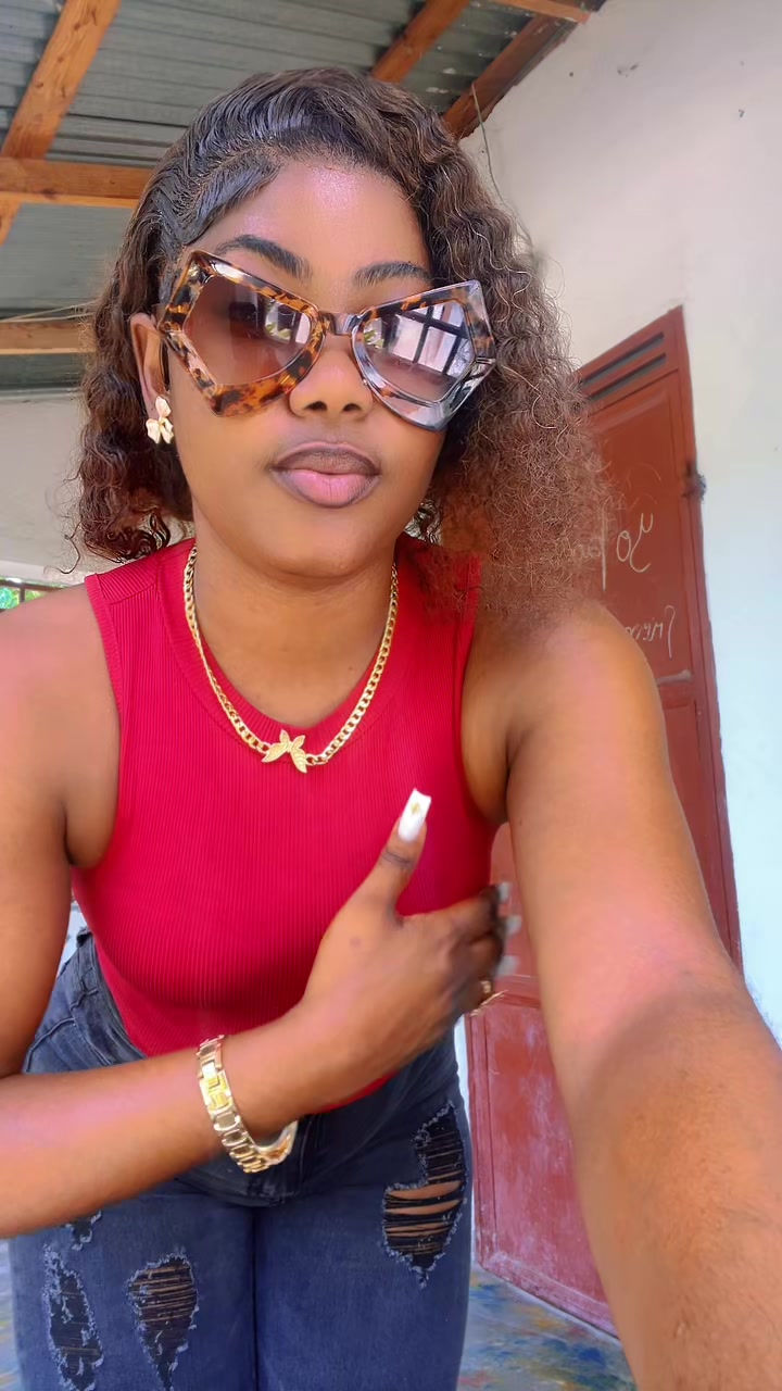 @Labellenana010
