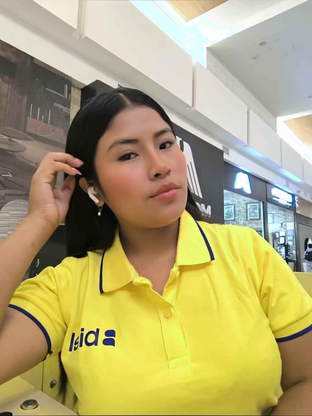@Mariel Huaranga