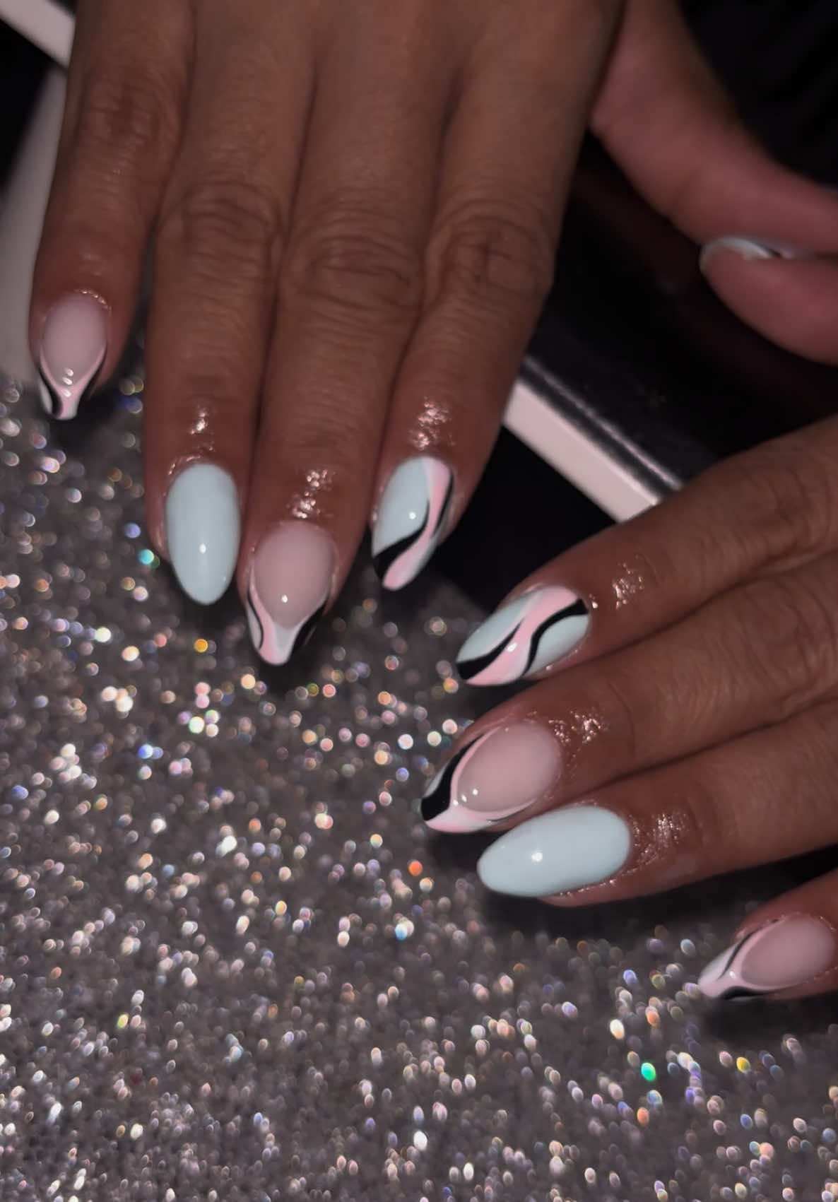 @NailzbyYessi /Nail & Toe tech