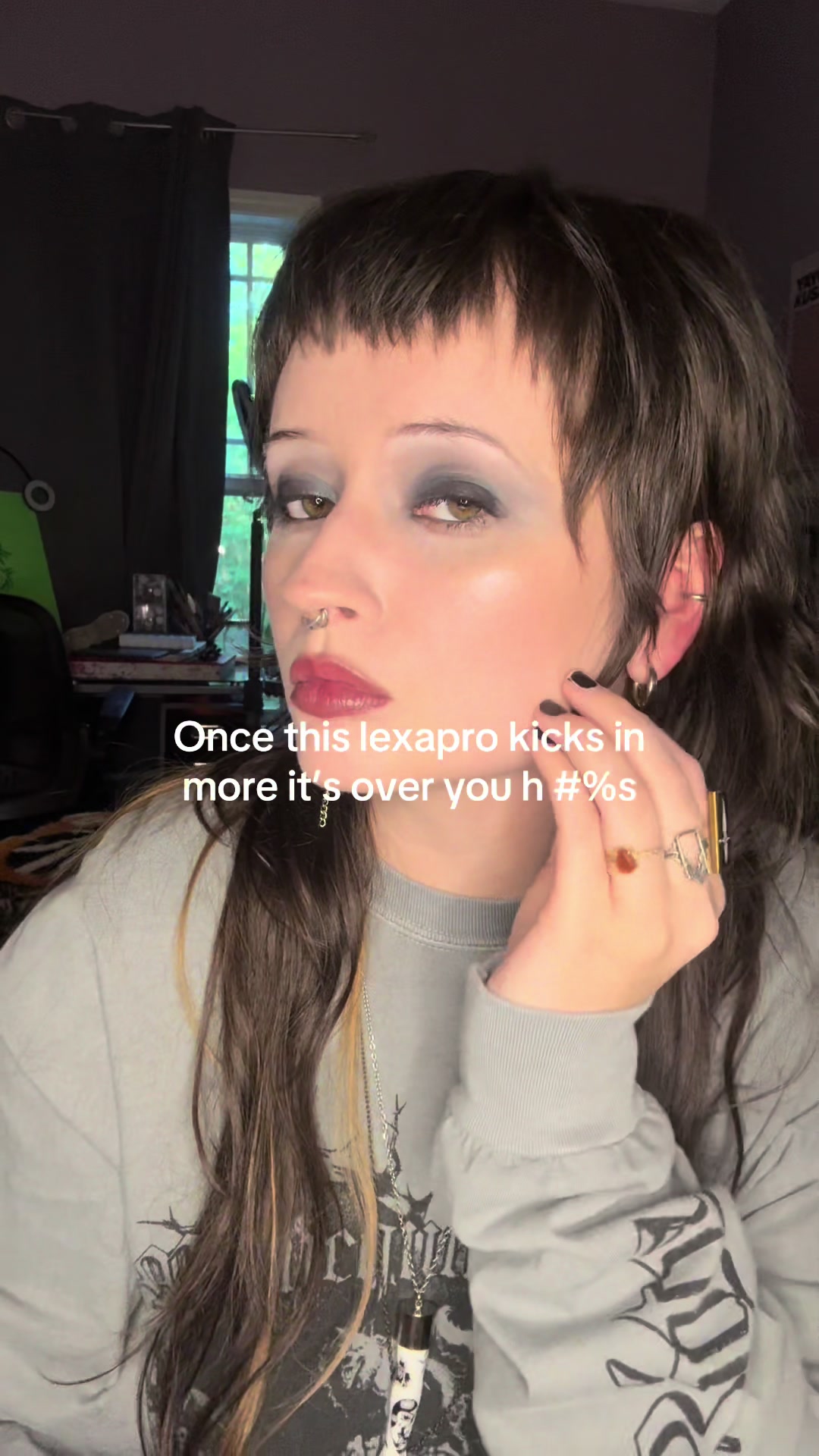 @Tori🕯️
