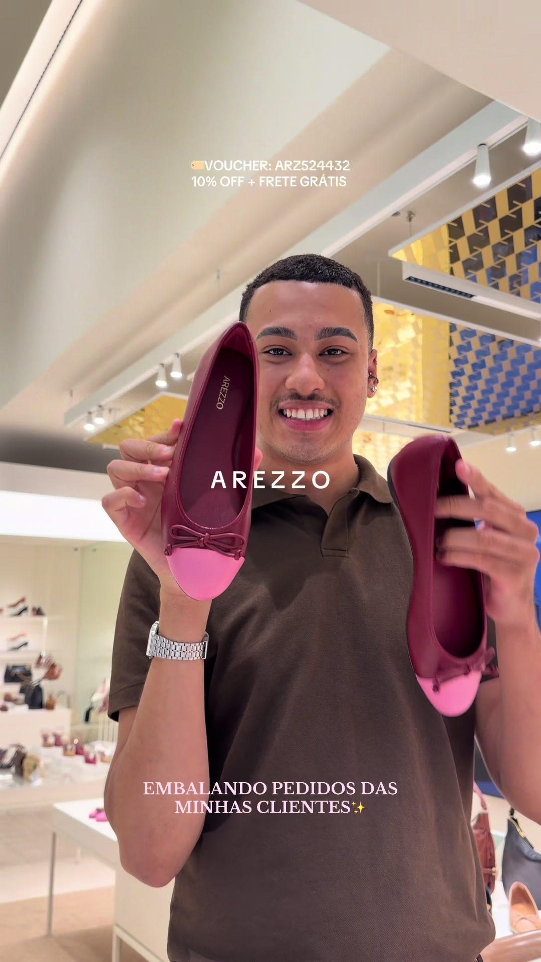 @Dennis Arezzo| ARZ524432
