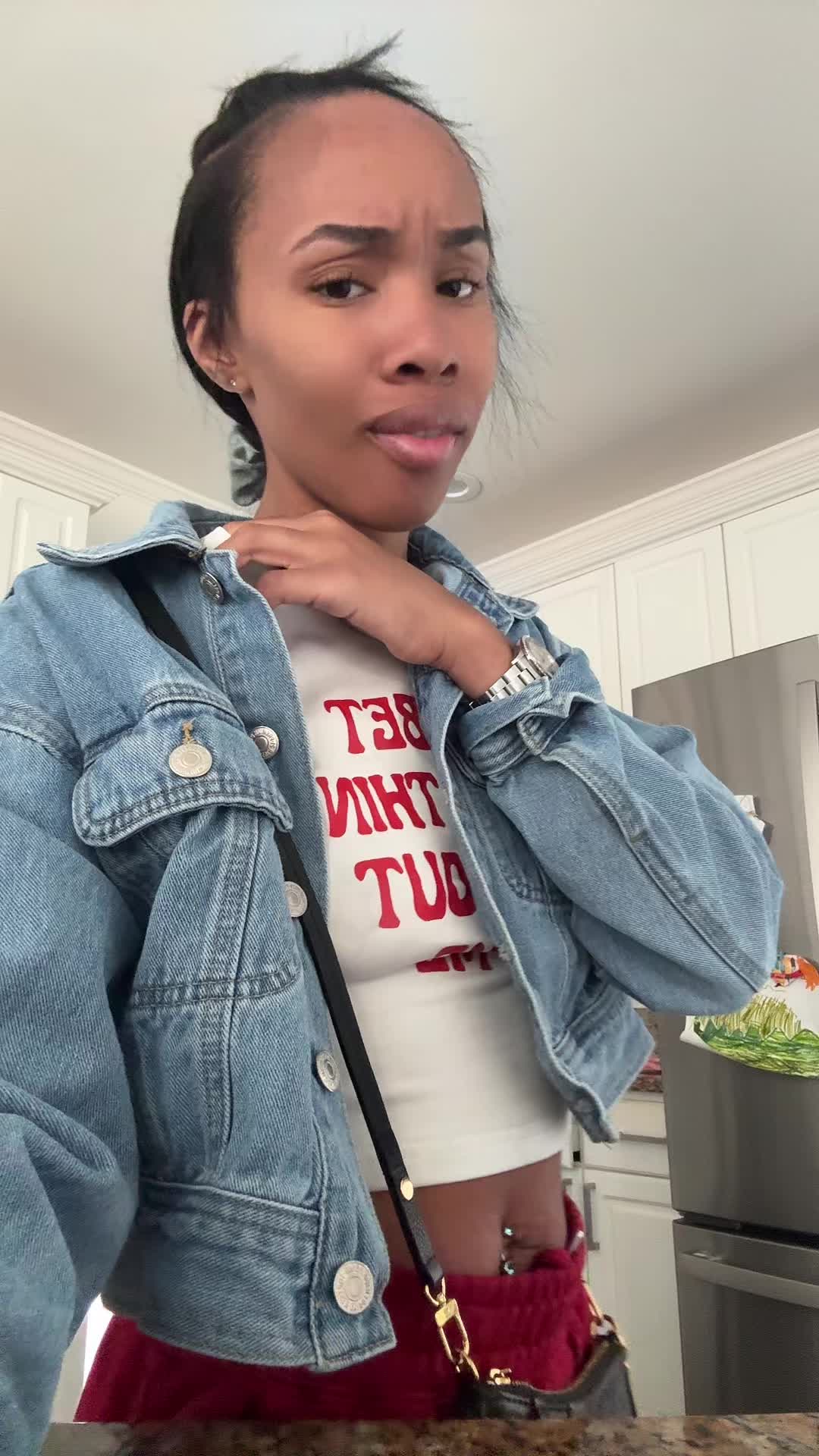@SKOOBY 🖤