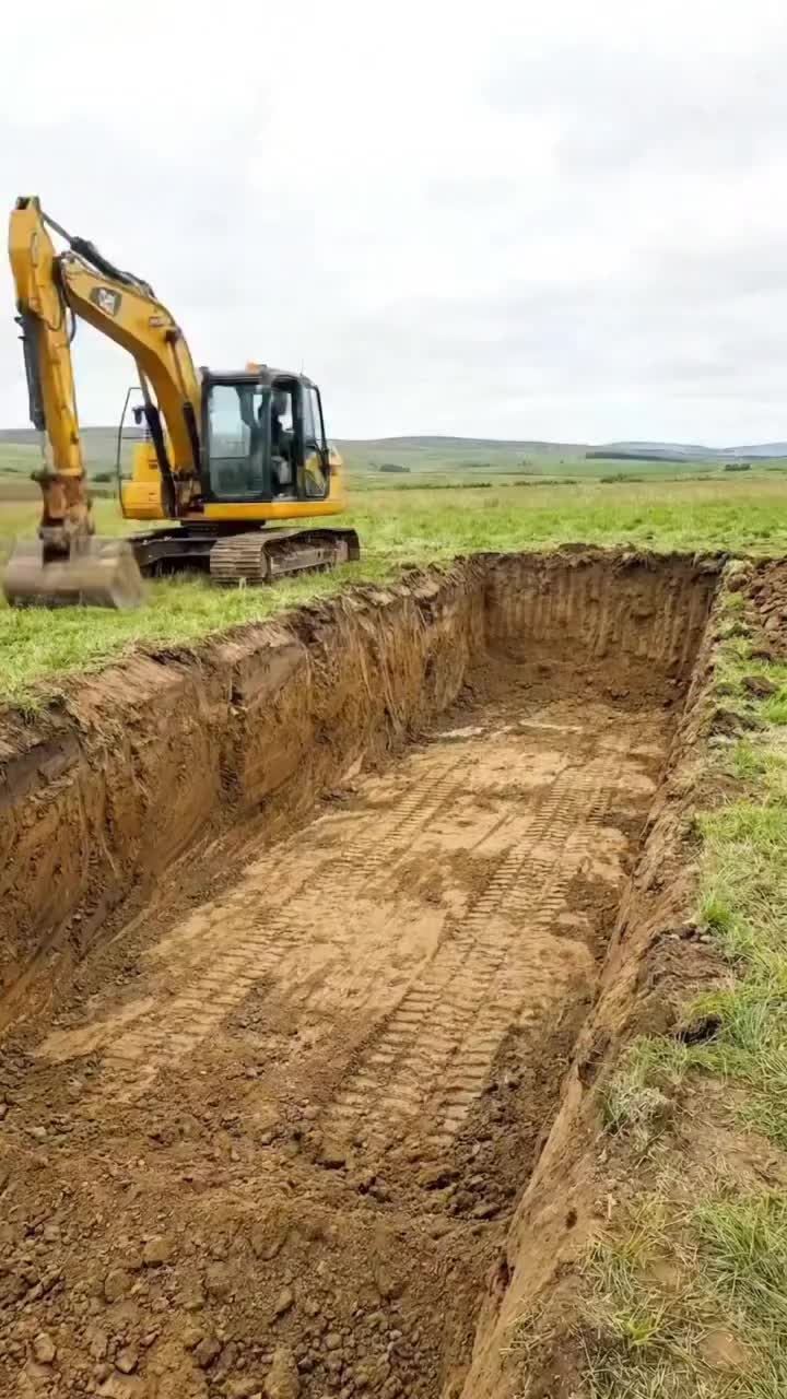 @đĢđĻ EMI AKTER đĻđĢ