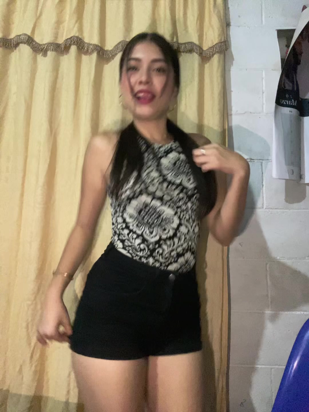 @Valeskaa🎀