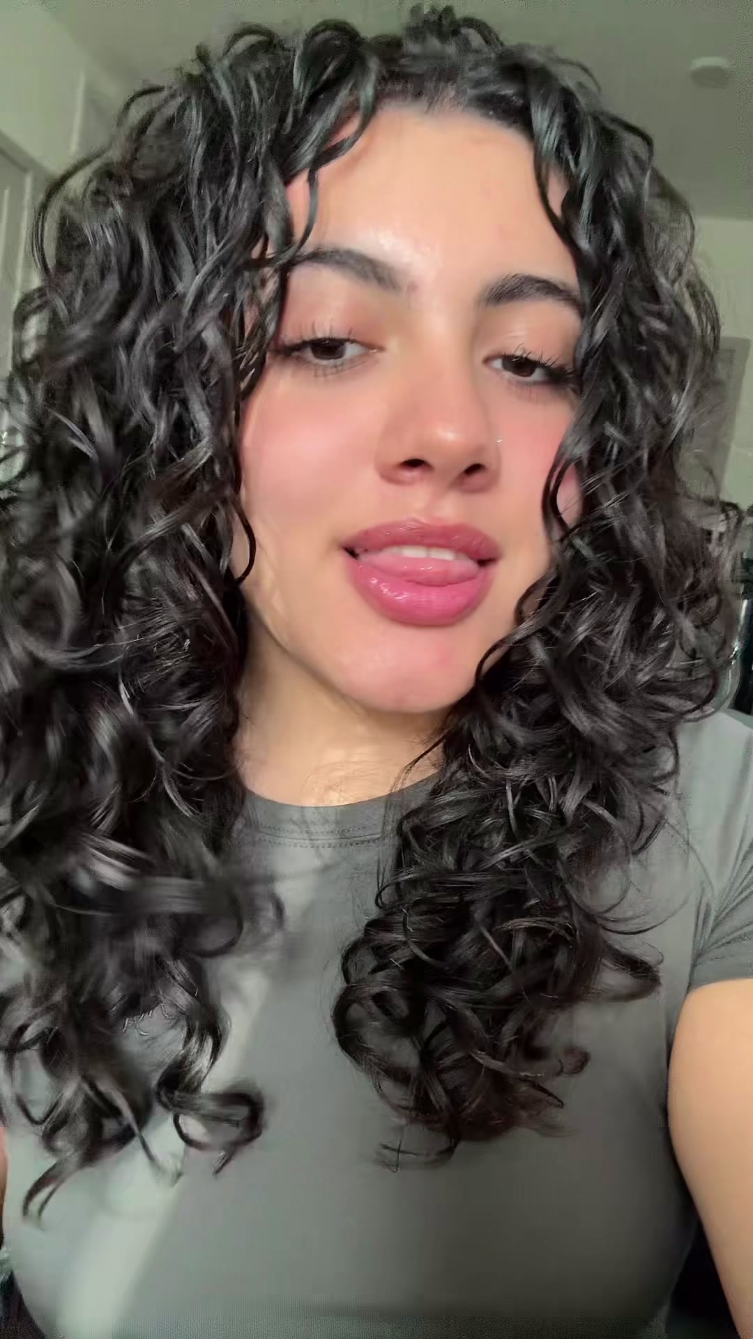 @sof&iacute;a
