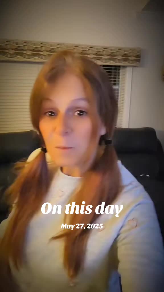 @🧁Erin🧁