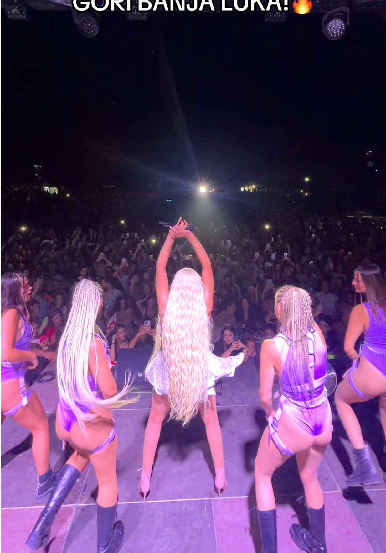 @Jelena Karleu&scaron;a