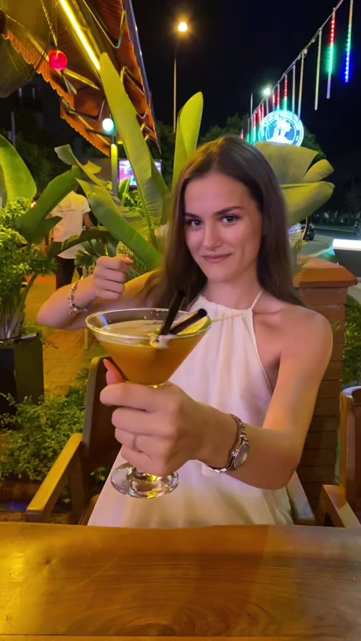 @elenaalazic