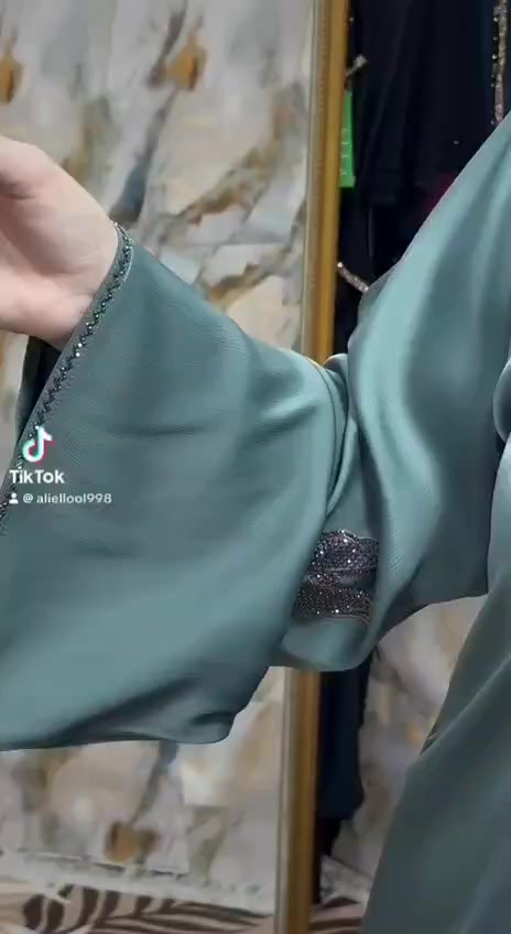 @رقة العبايات 🥰