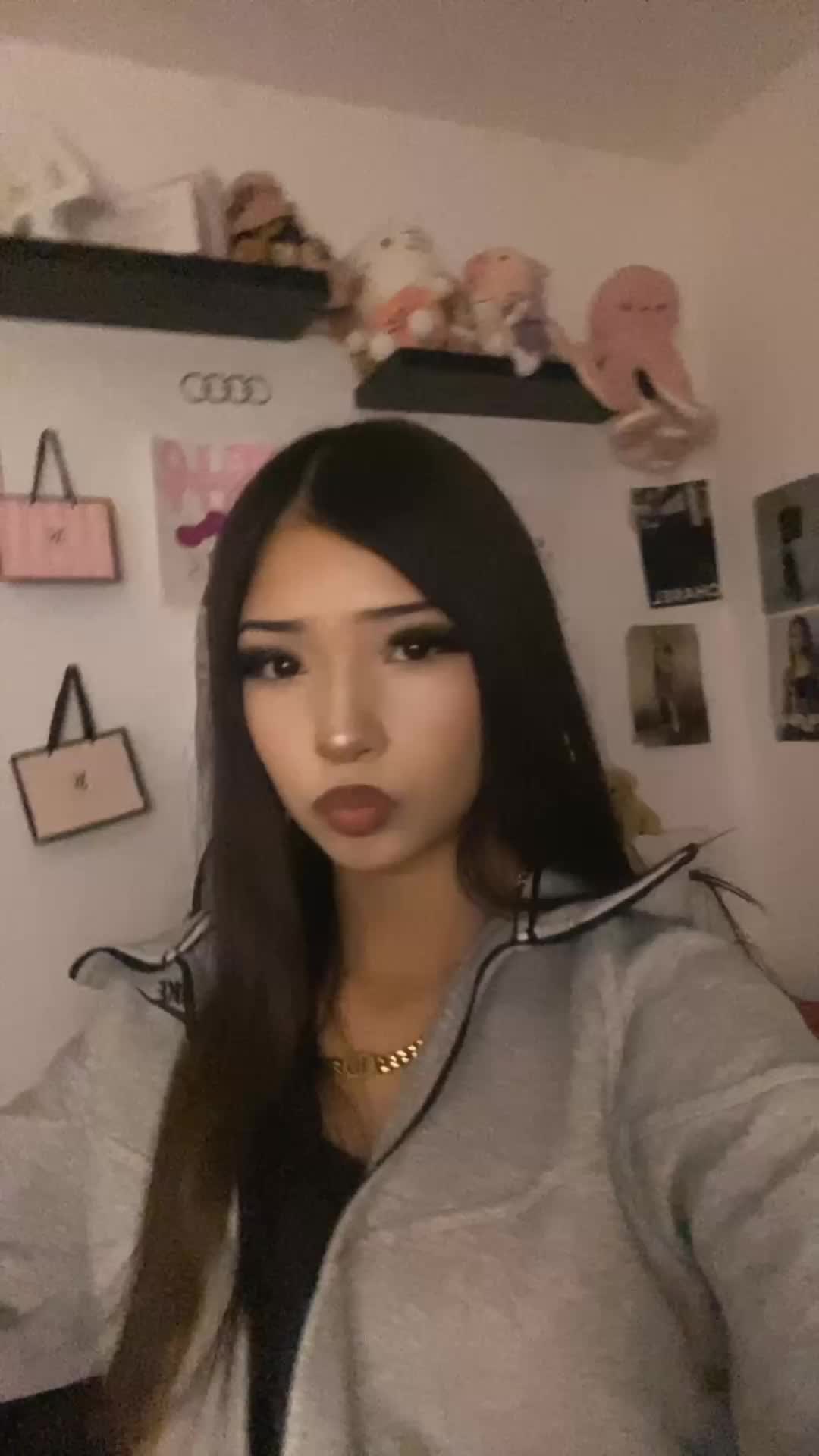 @𝐀𝐧𝐚