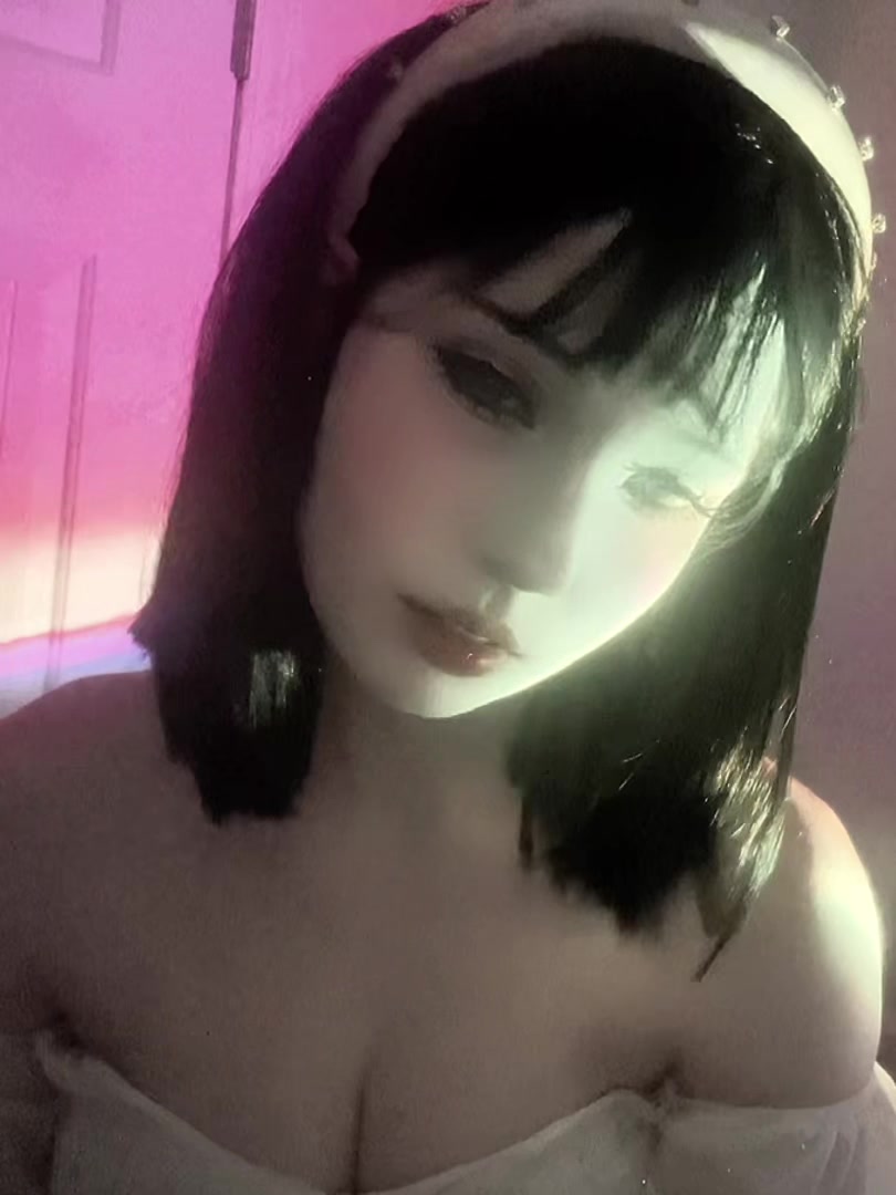 @▪︎⍣✩ evie ✩⍣▪︎