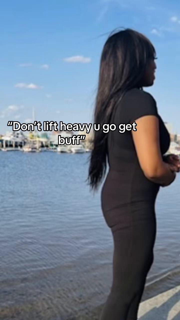 @La'Nae Bae
