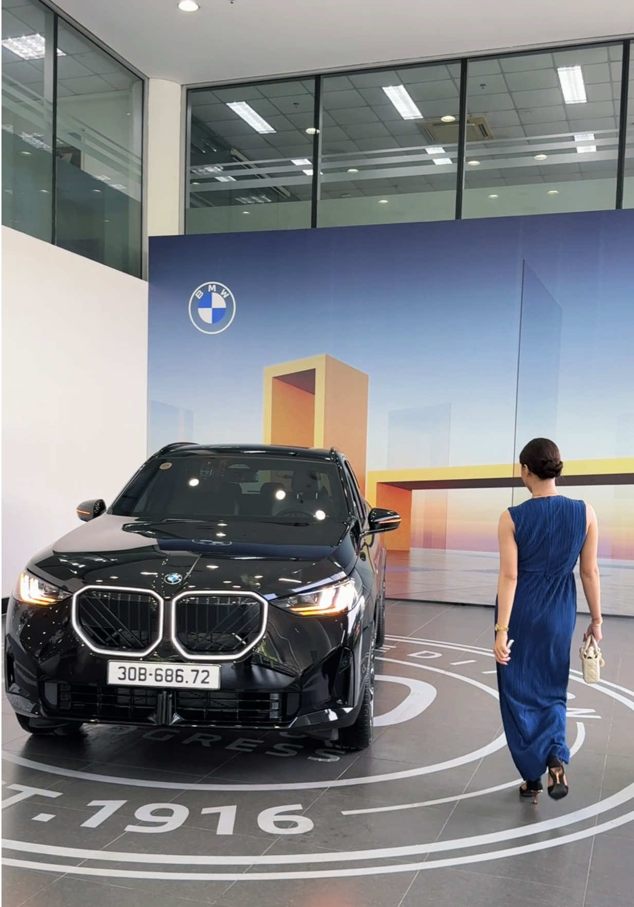 @Cuc Trieu BMW ☻