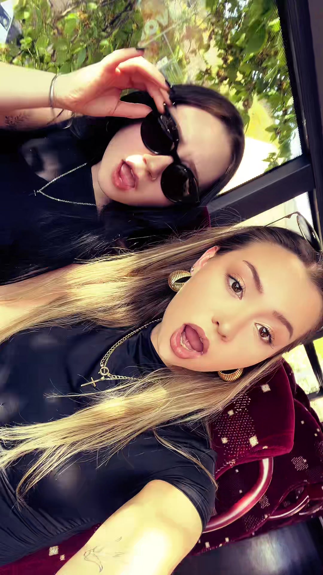 @Carli✨