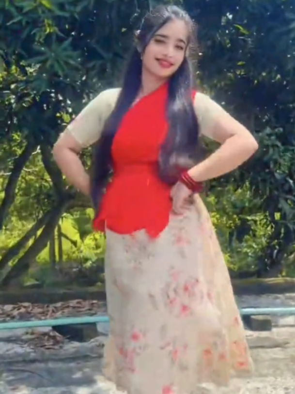 @QueenGirl🌸Anamika