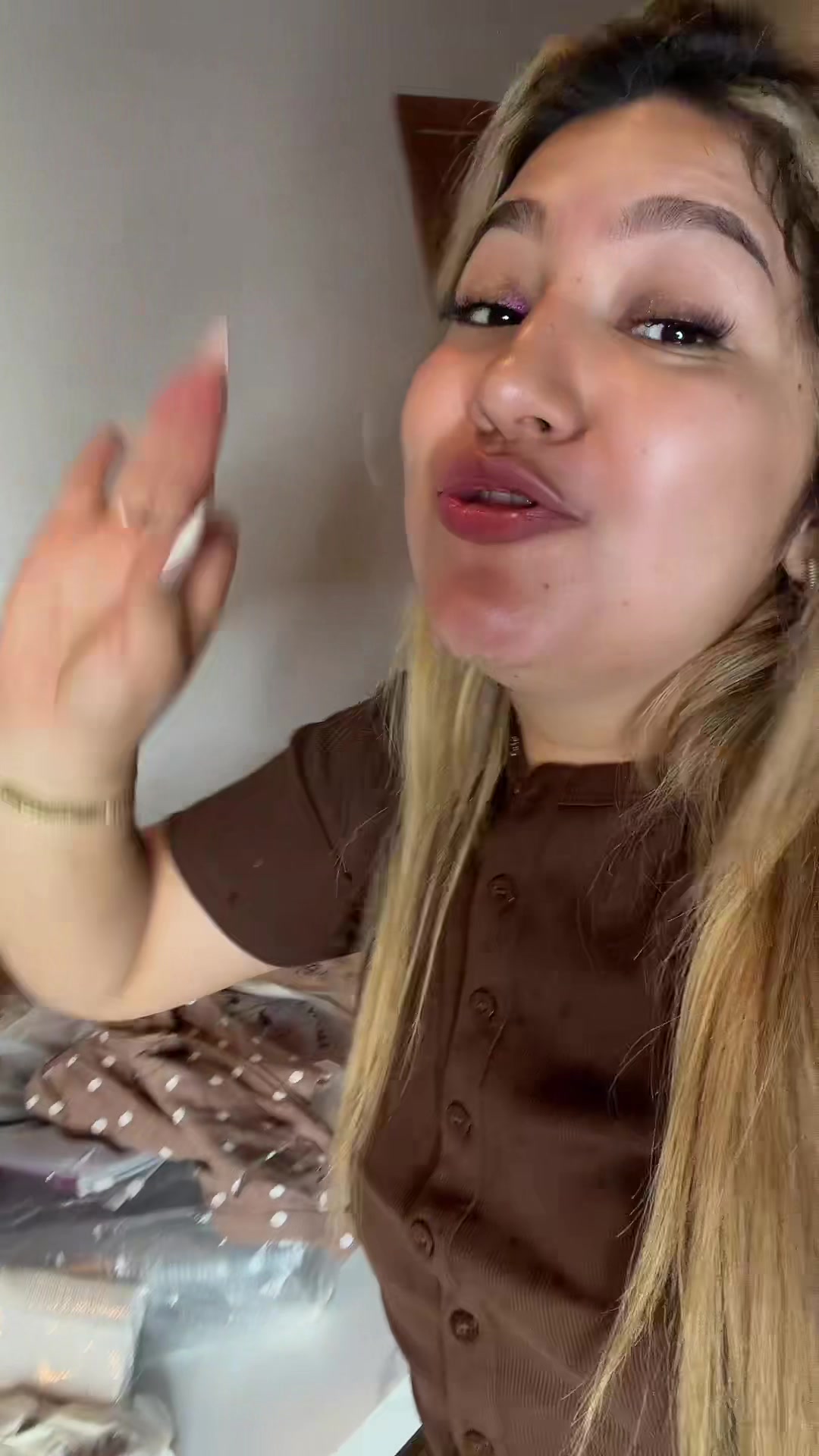@lupithazzepeda