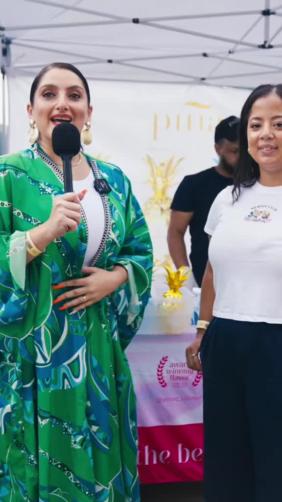 @piñaq