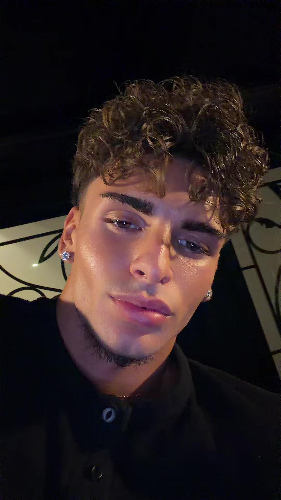 @chris.nikoo