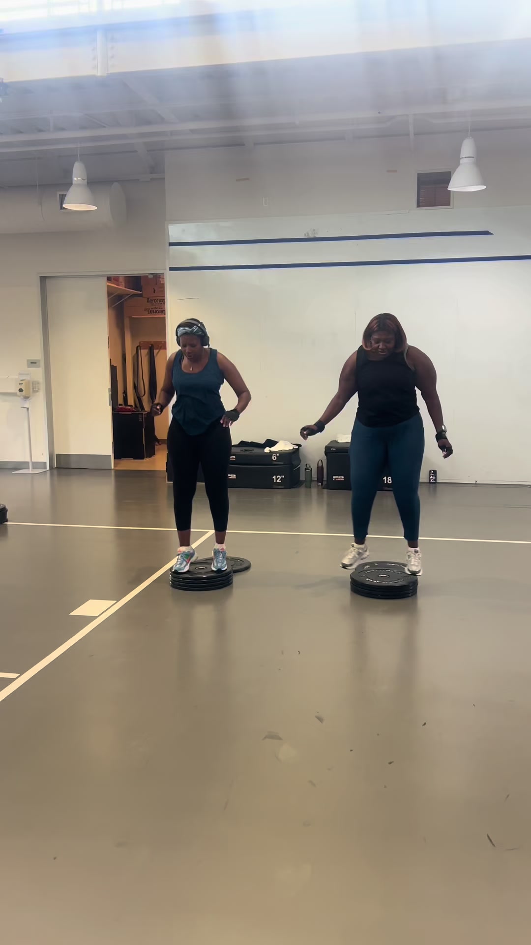 @Twin2FitLife 🏋🏿&zwj;♀️❤️