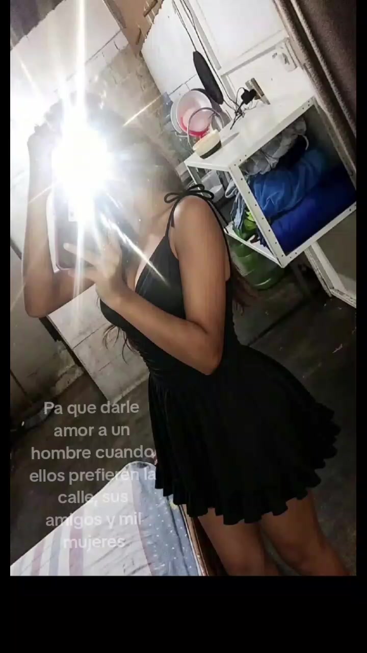 @María💸